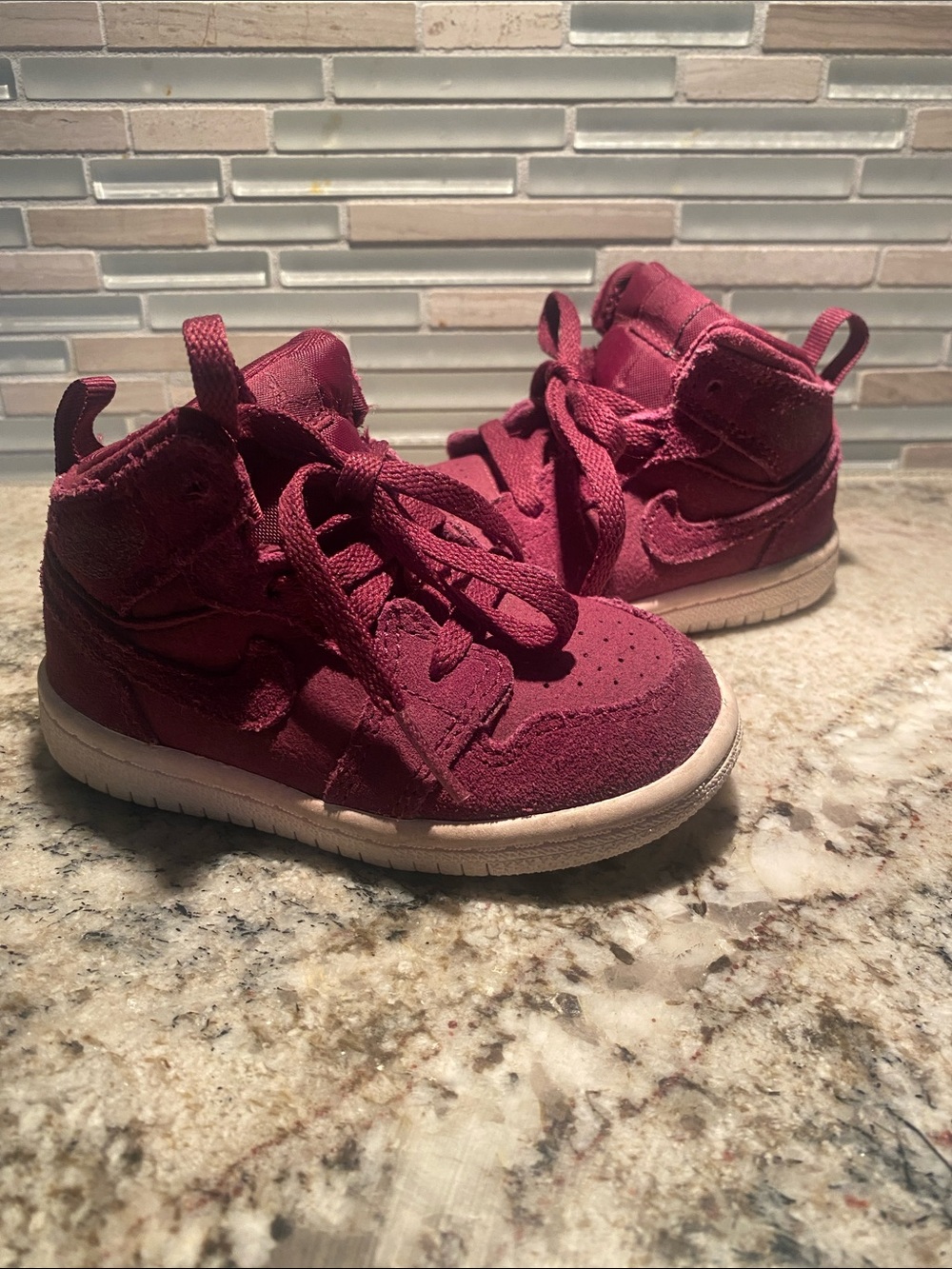 Nike Kids High-Top Sneakers in Berry